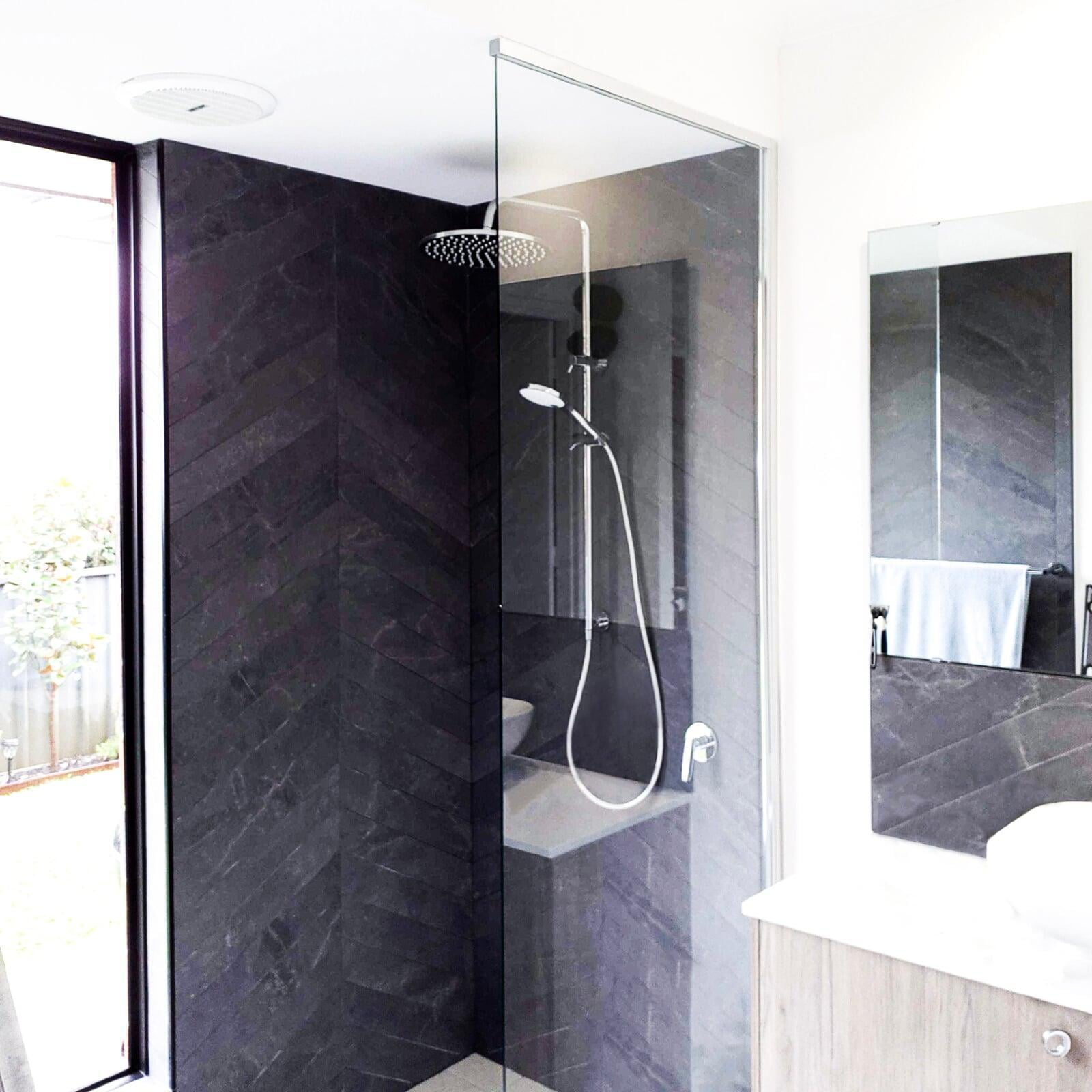 Fixed Panel Shower Screens Glass100